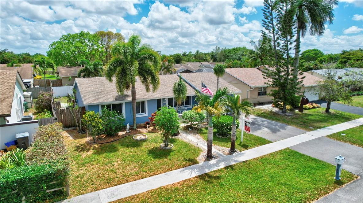 9164 Affirmed Lane Boca Raton, FL 33496 - Photo 40 of 44 Photo 41