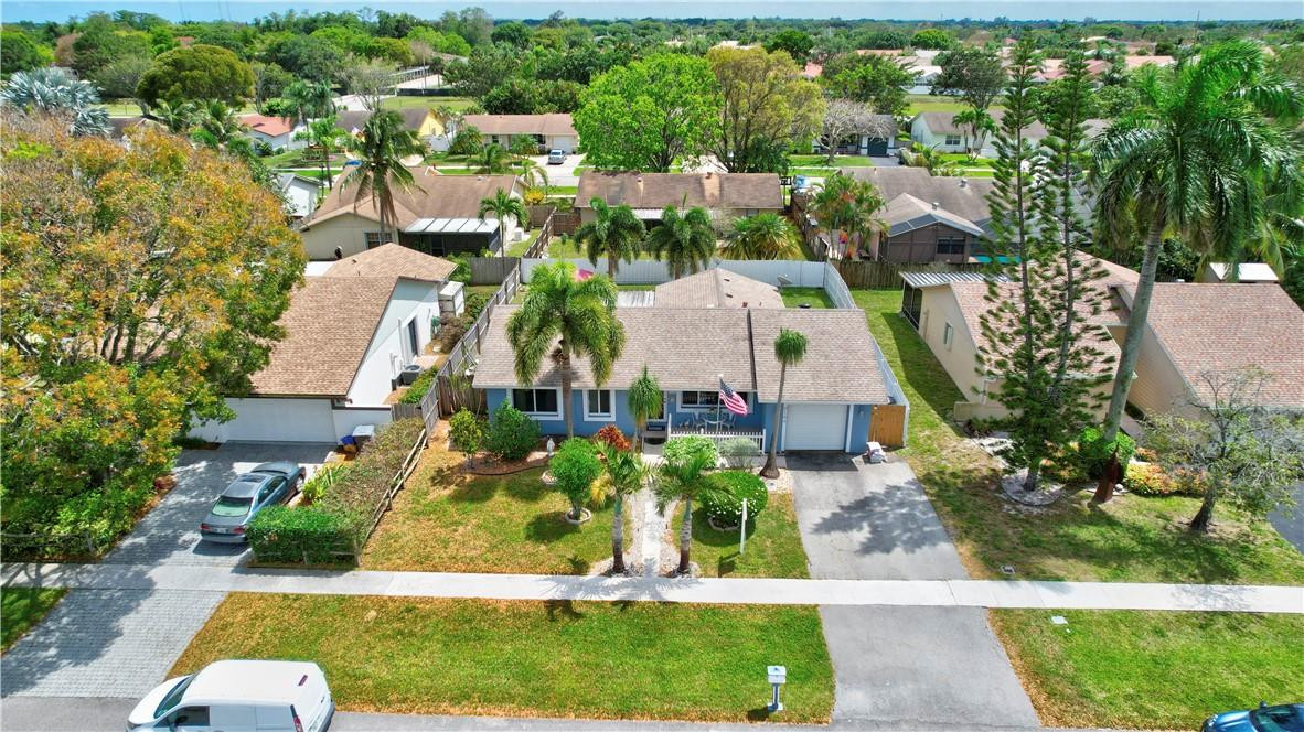 9164 Affirmed Lane Boca Raton, FL 33496 - Photo 42 of 44 Photo 43