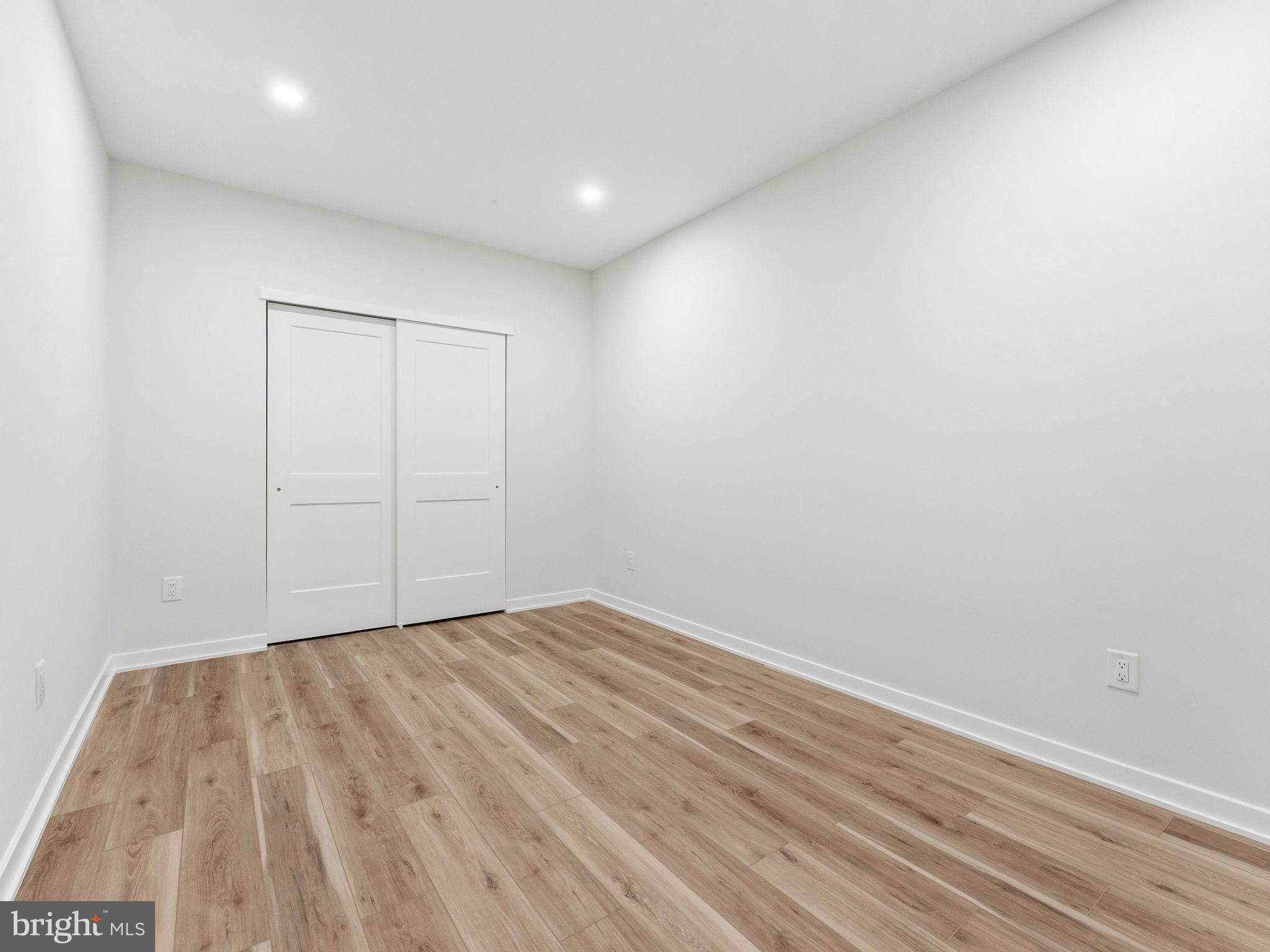 400 Paulsboro Road Swedesboro, NJ 08085 - Photo 42 of 54 Bright and airy blank canvas space.