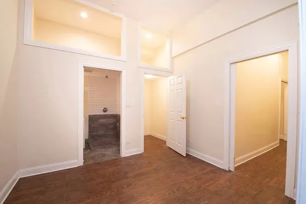 $2,150 | 5011 North Ravenswood Avenue, Unit 2, Chicago, IL 60640