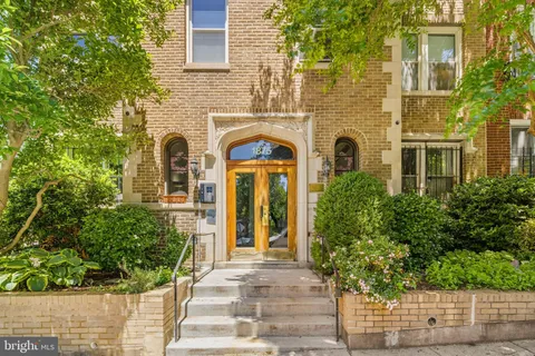 $369,000 | 1875 Mintwood Place Northwest, Unit 36, Washington, DC 20009