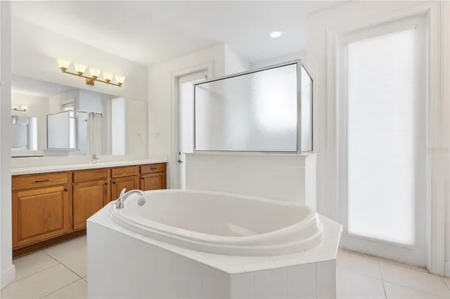 $2,600 | 6109 Spinnaker Loop, Lady Lake, FL 32159