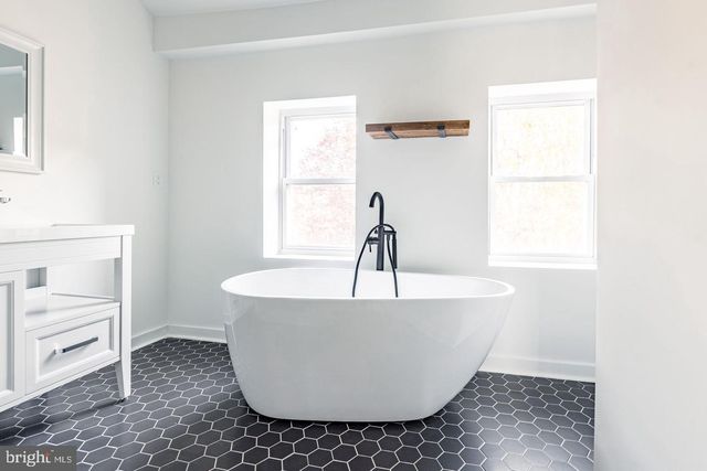 $458,000 | 209 Mercer Street, Philadelphia, PA 19125