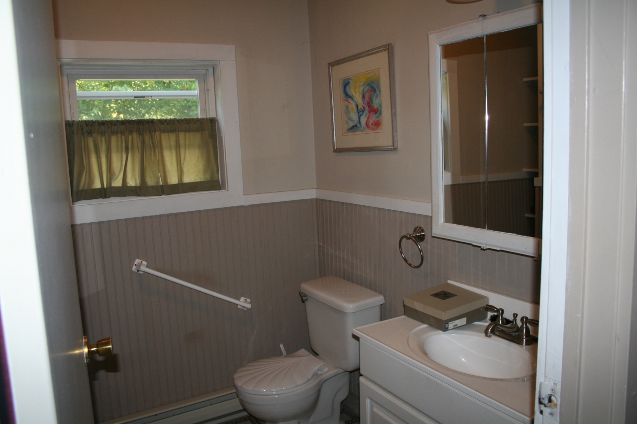 34 Prospect Lake Road Egremont, MA 01230 - Photo 13 of 17 Full Bath