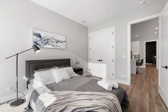 $3,450 | 1606 South Ashland Avenue, Unit 401, Chicago, IL 60608