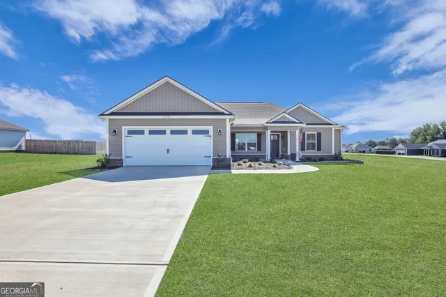 $349,000 | 302 Parkersburg Lane, Statesboro, GA 30458