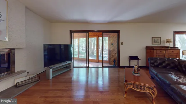 a view of an entryway