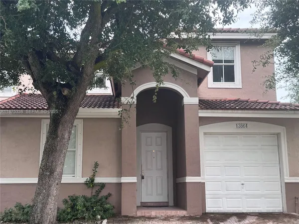 $2,590 | 13864 Southwest 273rd Terrace, Homestead, FL 33032