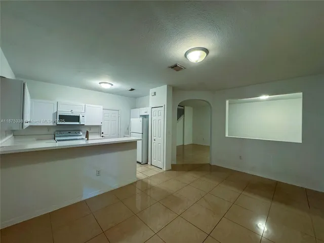 $2,650 | 13864 Southwest 273rd Terrace, Homestead, FL 33032