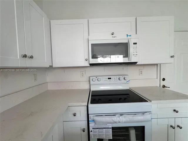 $2,590 | 13864 Southwest 273rd Terrace, Homestead, FL 33032