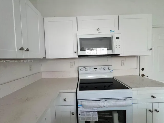 $2,650 | 13864 Southwest 273rd Terrace, Homestead, FL 33032