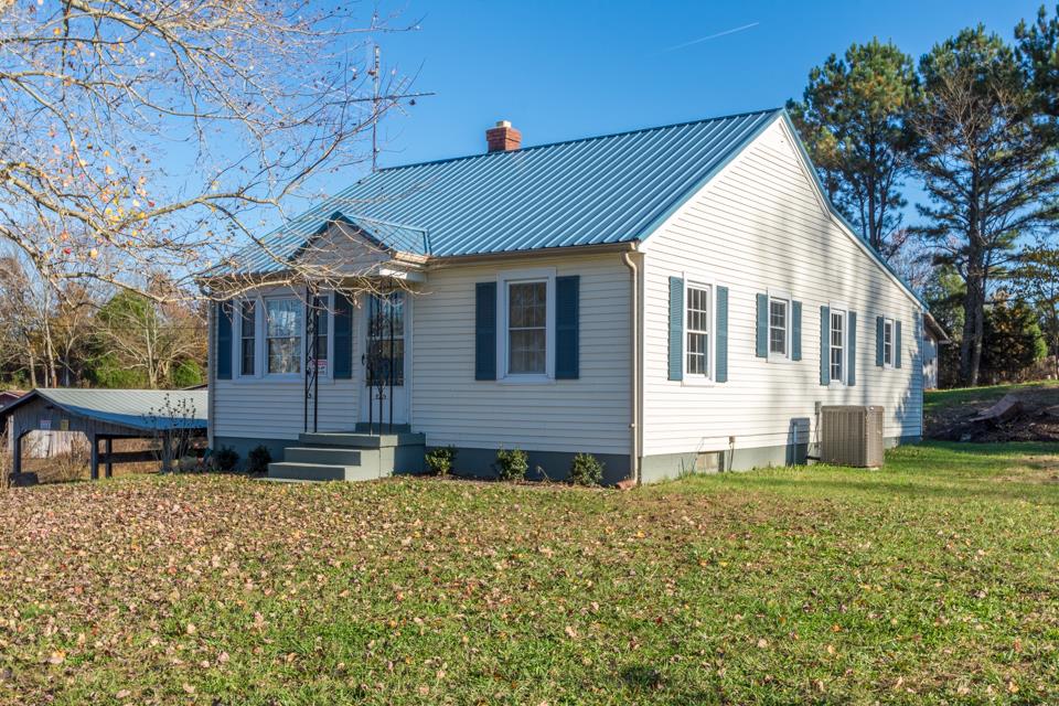 1030 James Snow Road Adolphus, TN 42120 - Photo 2 of 28 Gallery Image 2