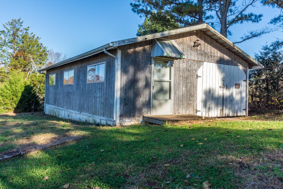 1030 James Snow Road Adolphus, TN 42120 - Photo 11 of 28 Gallery Image 11