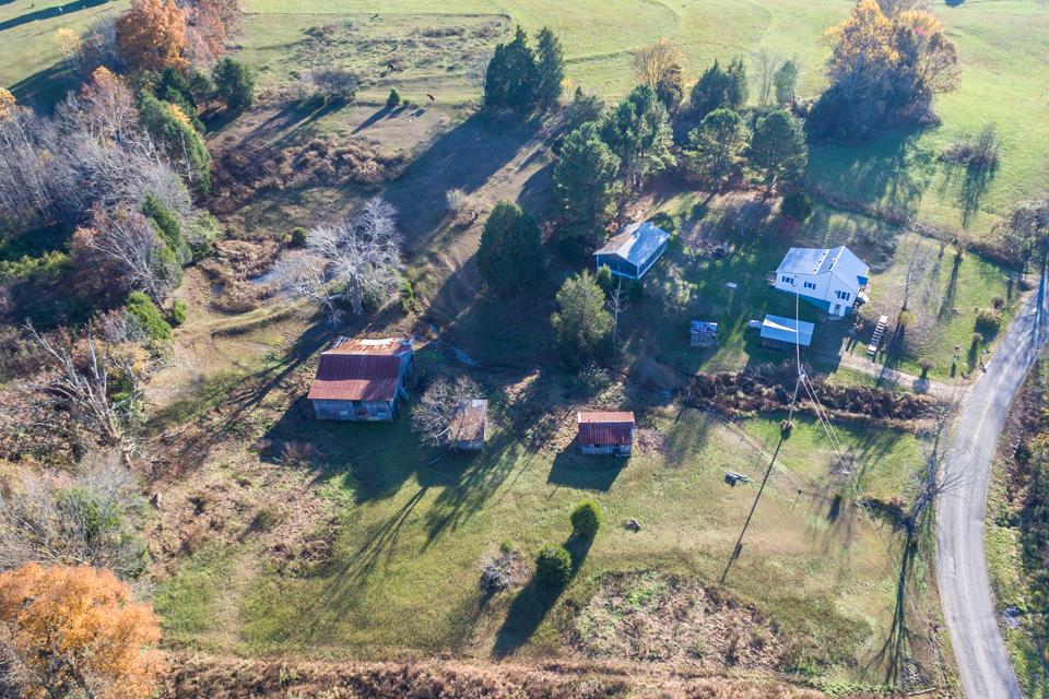 1030 James Snow Road Adolphus, TN 42120 - Photo 6 of 28 Gallery Image 6