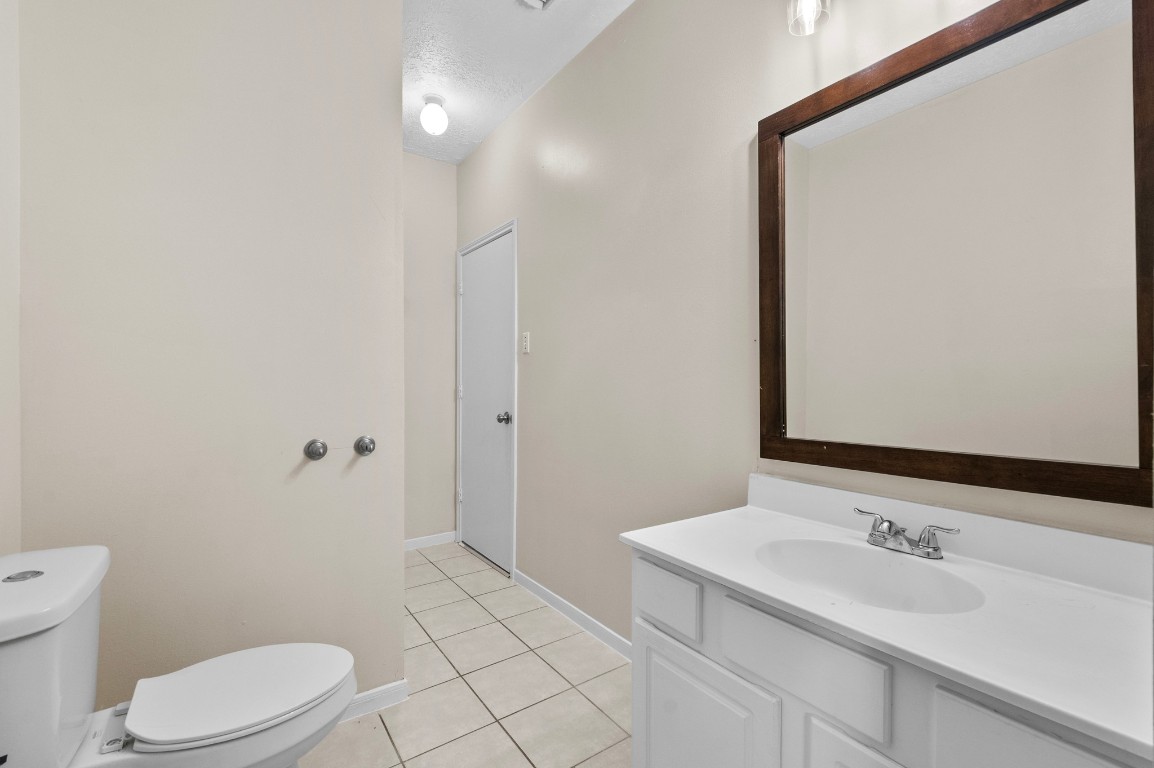 8014 Keller Street Houston, TX 77012 - Photo 16 of 33