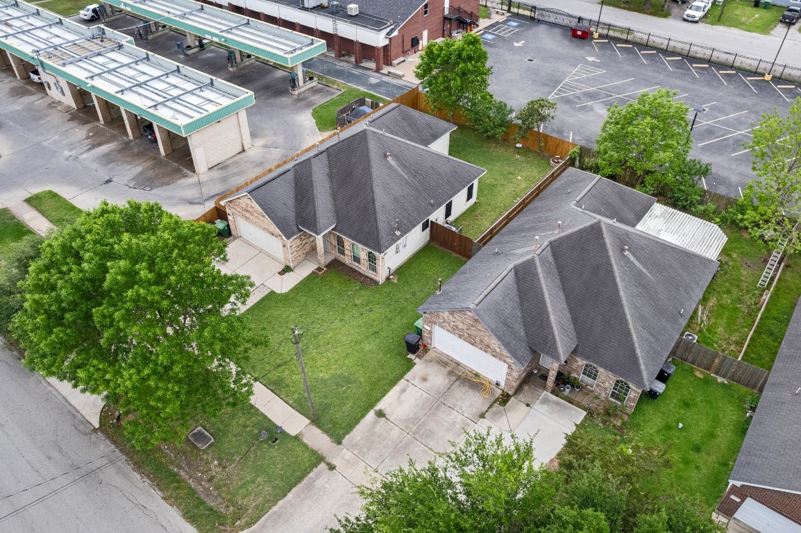 8014 Keller Street Houston, TX 77012 - Photo 30 of 33