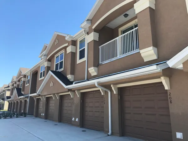 $1,950 | 4027 Meander Place, Unit 201, Rockledge, FL 32955