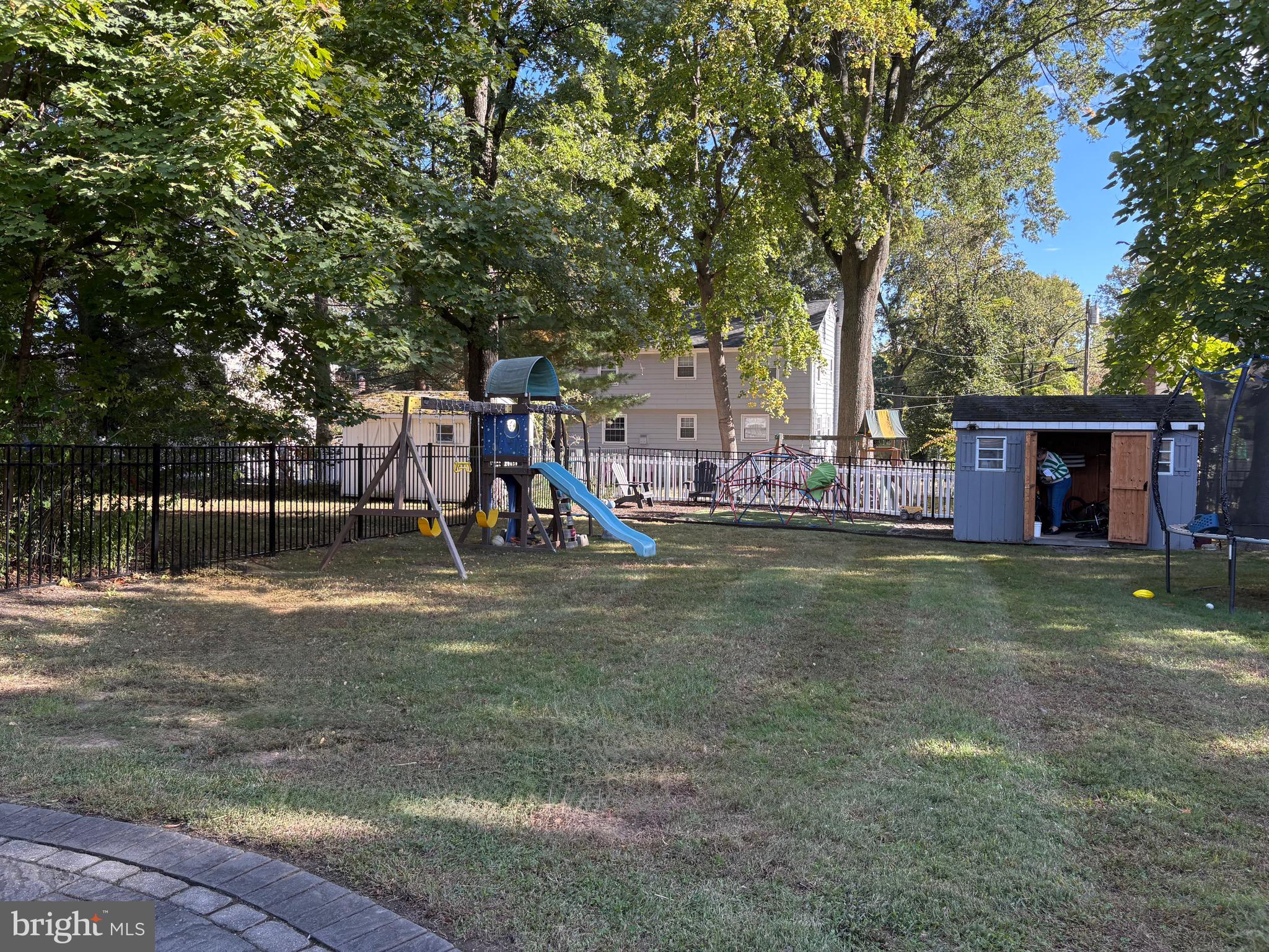 4 East Sutton Avenue Moorestown, NJ 08057 - Photo 3 of 12 Spacious back yard