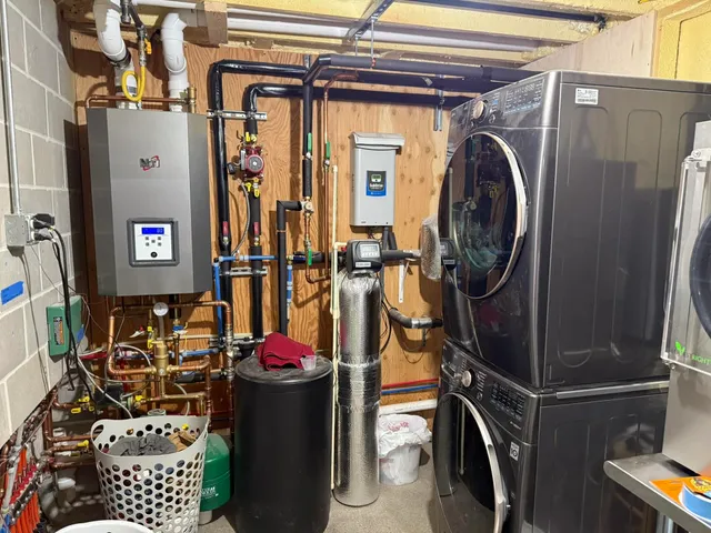 $899,900 | 5320 Sunny Ridge Road, Mineral Point, WI 53565