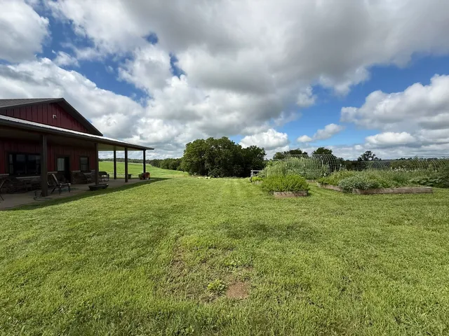 $899,900 | 5320 Sunny Ridge Road, Mineral Point, WI 53565