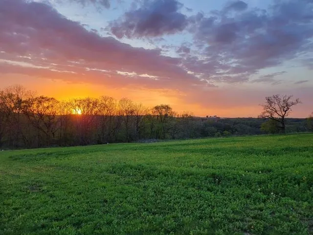 $849,900 | 5320 Sunny Ridge Road, Mineral Point, WI 53565