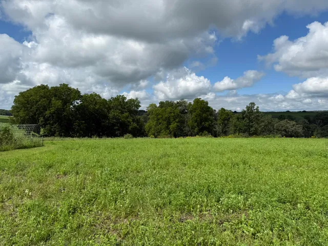 $899,900 | 5320 Sunny Ridge Road, Mineral Point, WI 53565