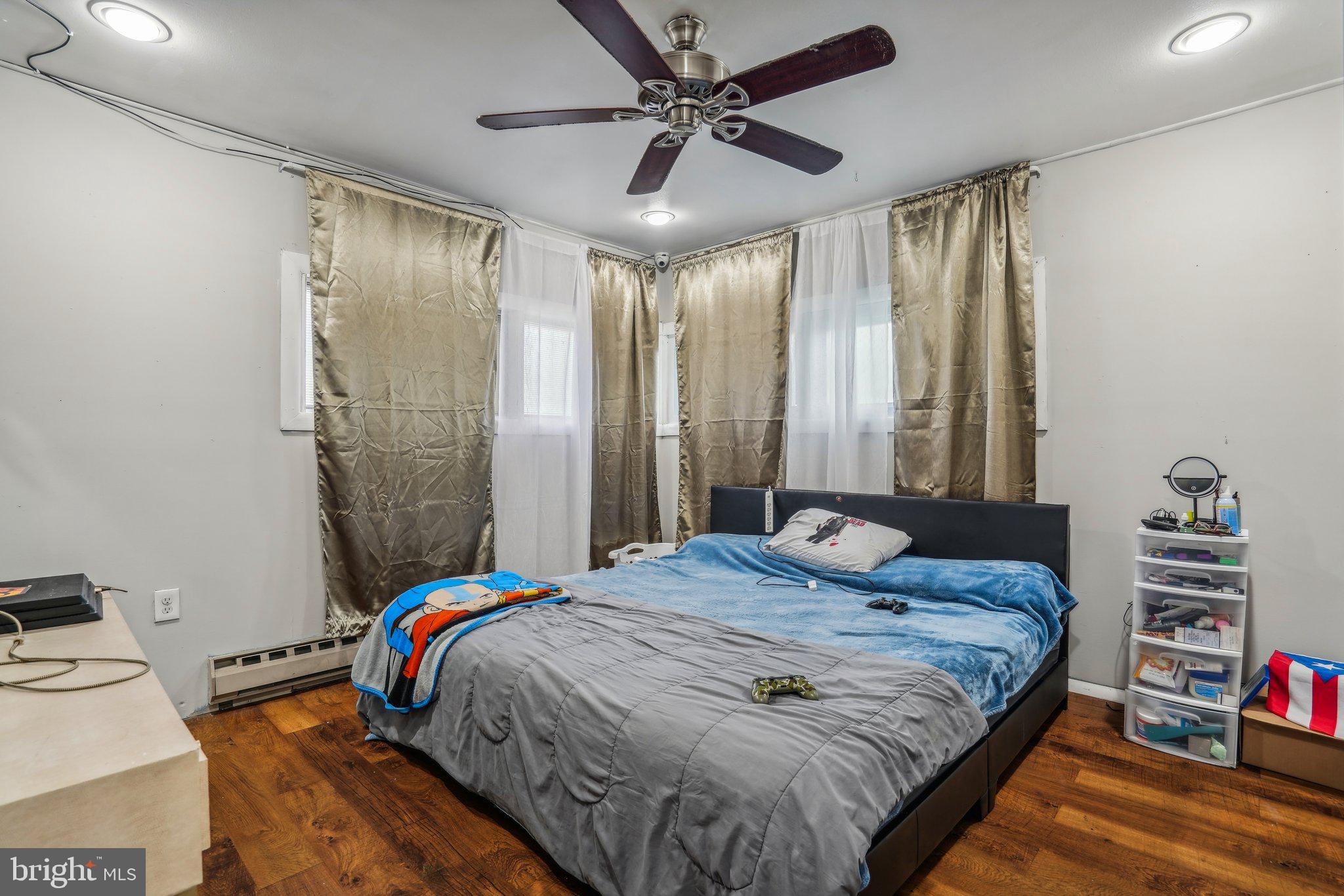 127 Elderberry Drive Levittown, PA 19054 - Photo 21 of 36