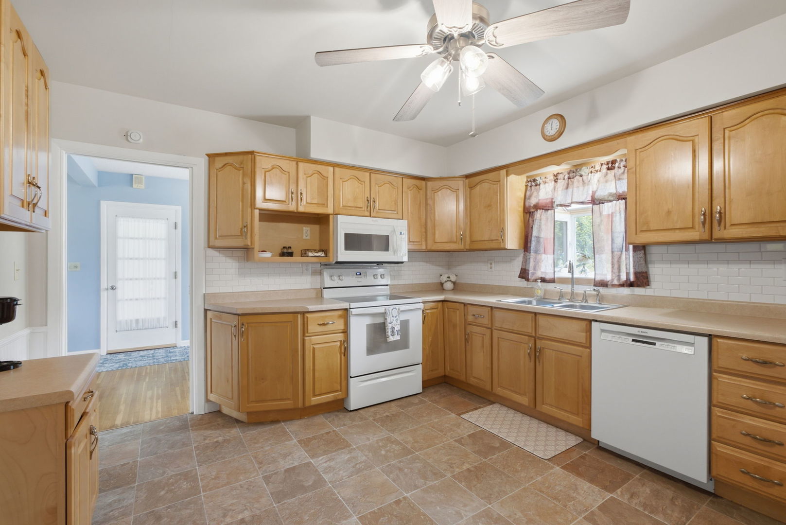 18104 Rte 84 North East Moline, IL 61244 - Photo 8 of 32
