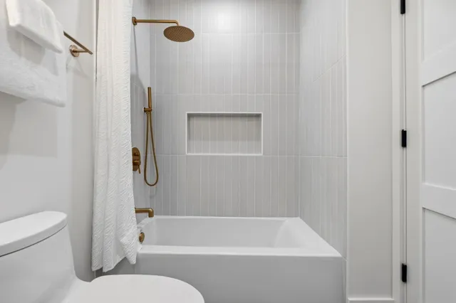 $2,688,000 | 611 Miramar Avenue, San Francisco, CA 94112