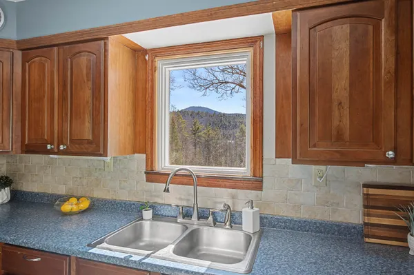 $375,000 | 31 Elkins Hill Road, Andover, NH 03216