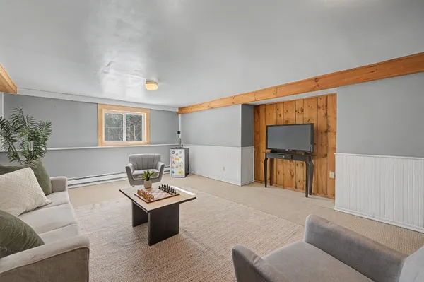 $375,000 | 31 Elkins Hill Road, Andover, NH 03216