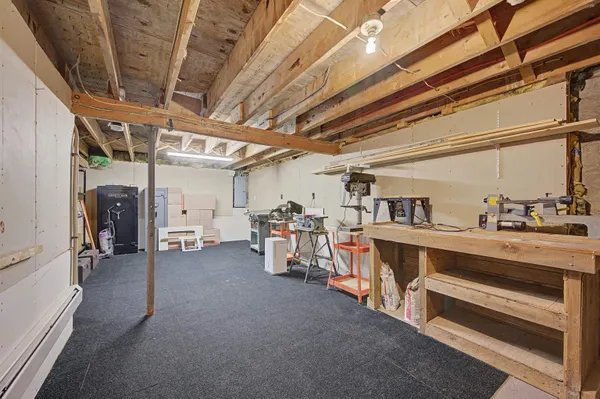 $375,000 | 31 Elkins Hill Road, Andover, NH 03216