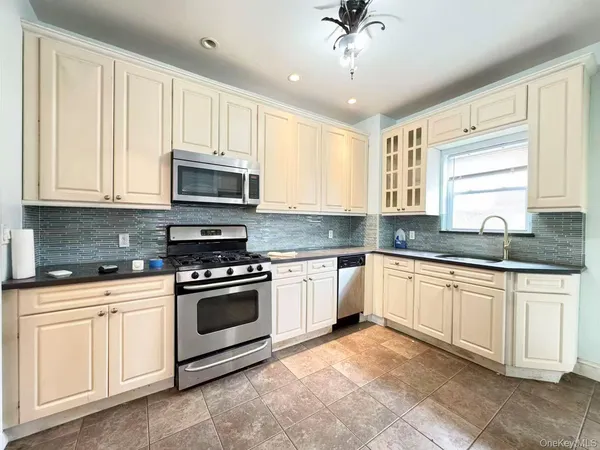 $829,000 | 133-13 83rd Street | Ozone Park