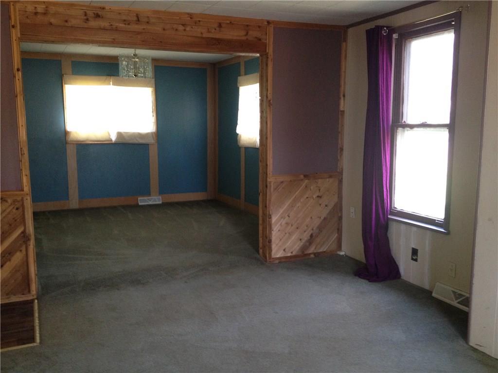 868 Spruce Street East Rochester, PA 15074 - Photo 5 of 15