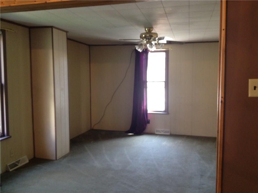868 Spruce Street East Rochester, PA 15074 - Photo 6 of 15