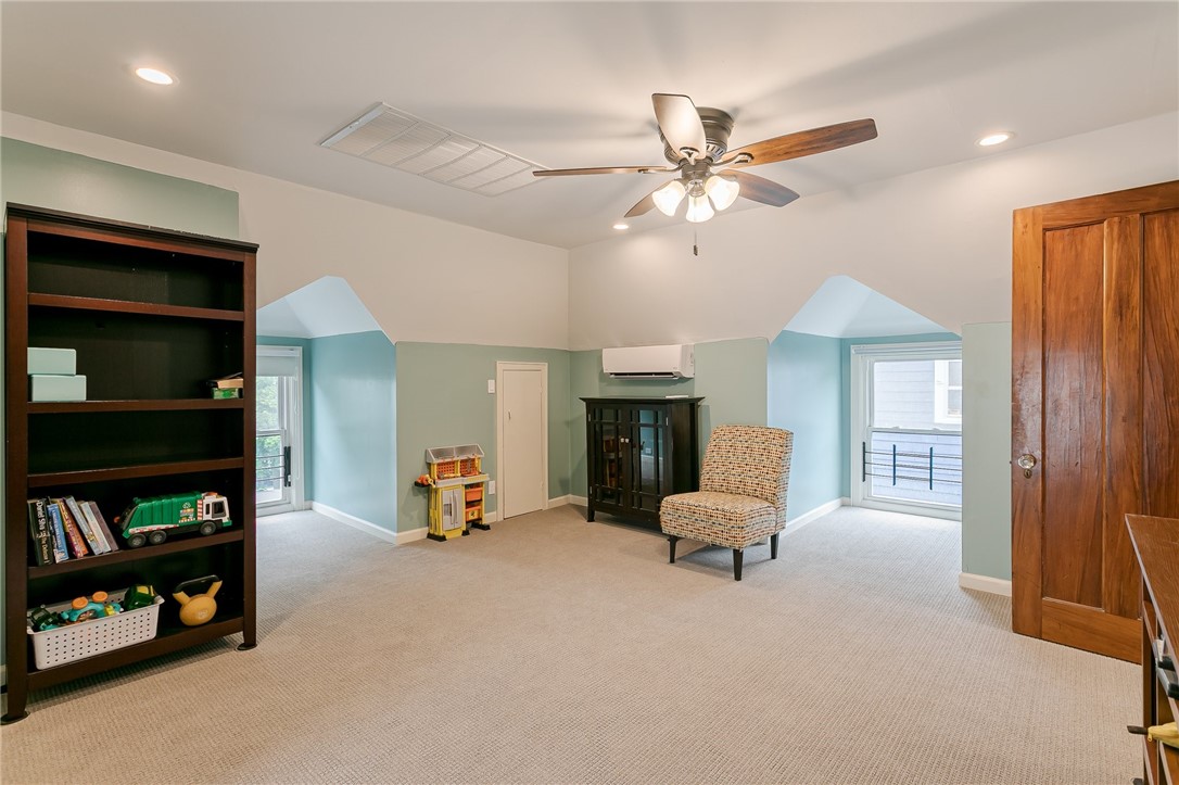 394 Rockingham Street Rochester, NY 14620 - Photo 23 of 32