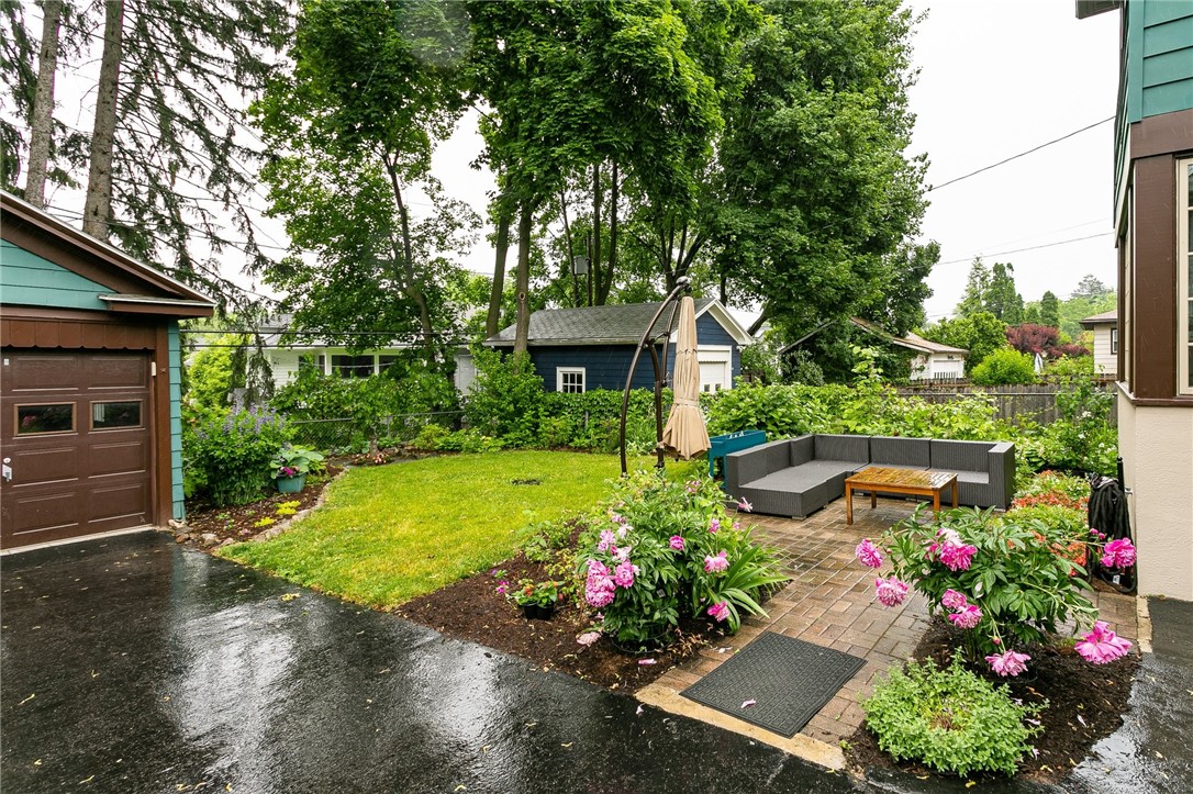 394 Rockingham Street Rochester, NY 14620 - Photo 30 of 32