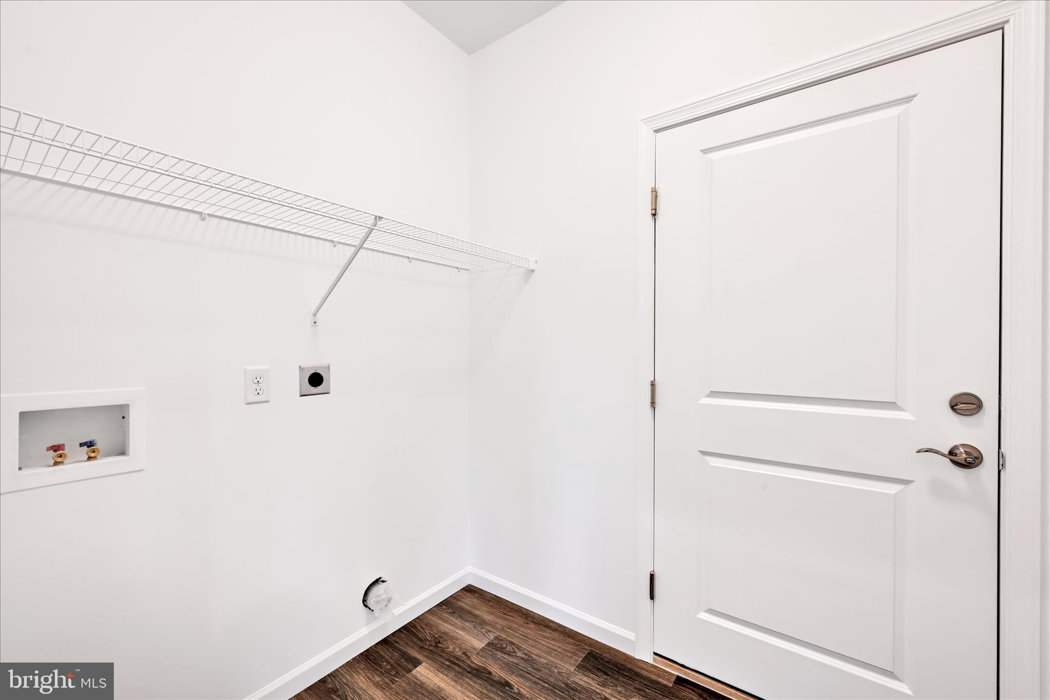 10659 Jonestown Road Annville, PA 17003 - Photo 15 of 32 a bathroom with a shower