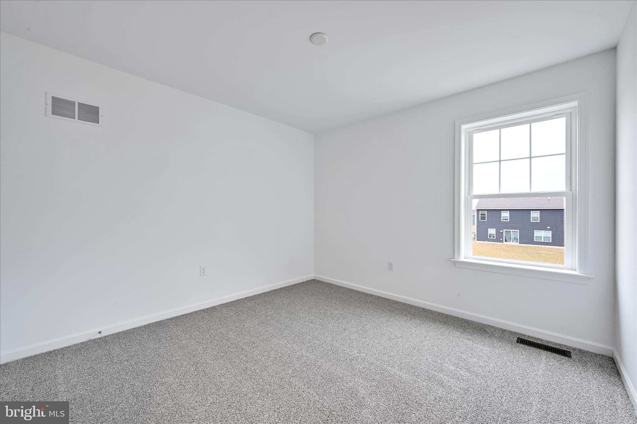 10659 Jonestown Road Annville, PA 17003 - Photo 19 of 32 an empty room with a window