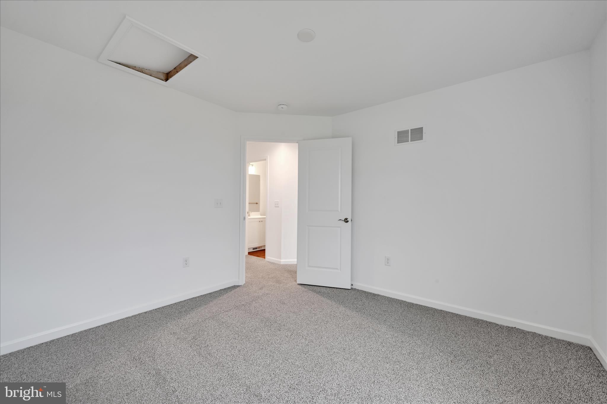 10659 Jonestown Road Annville, PA 17003 - Photo 22 of 32 a view of an empty room