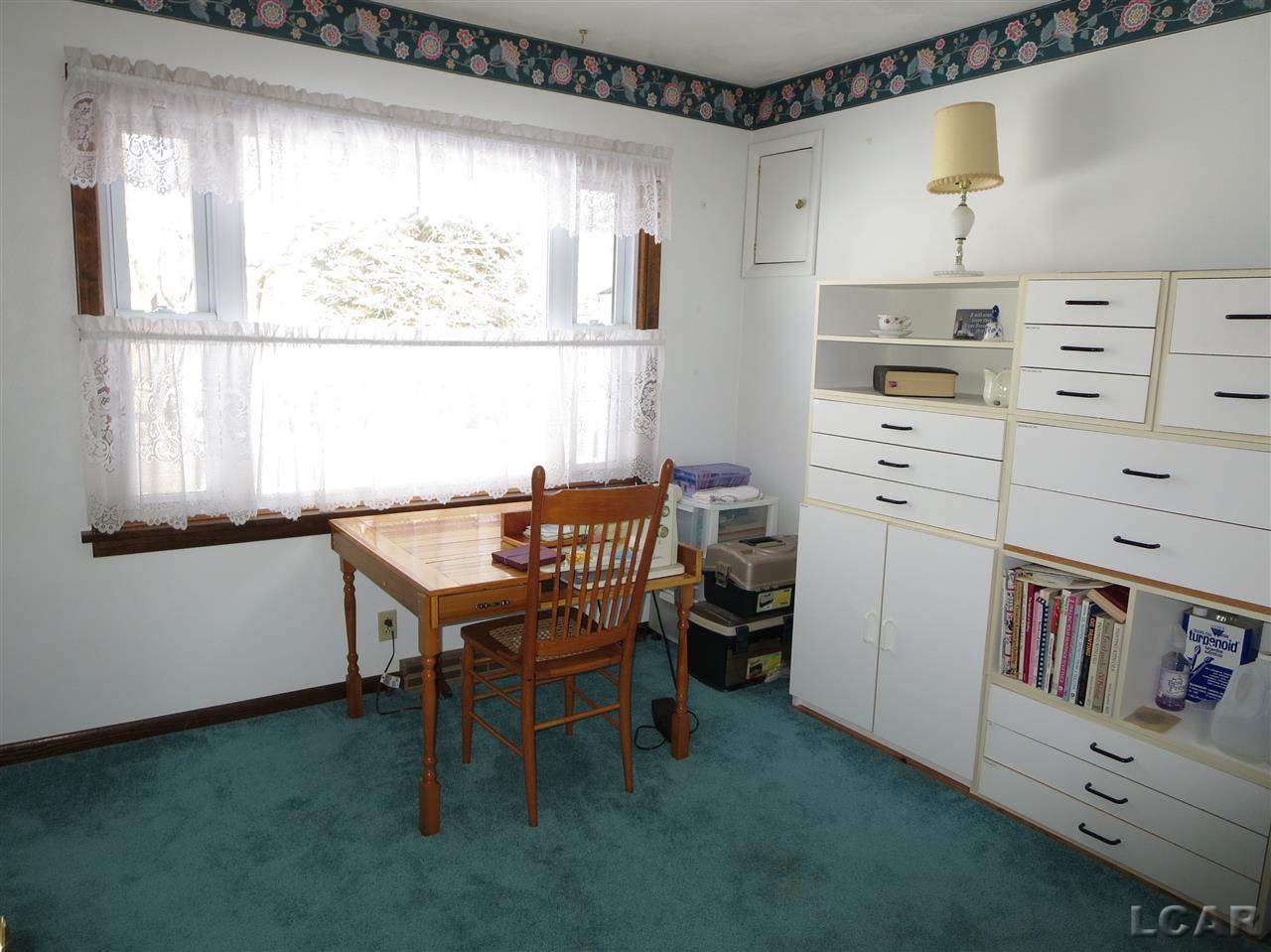 2641 Ives Road Tecumseh, MI 49286 - Photo 21 of 36 10X10 BEDROOM