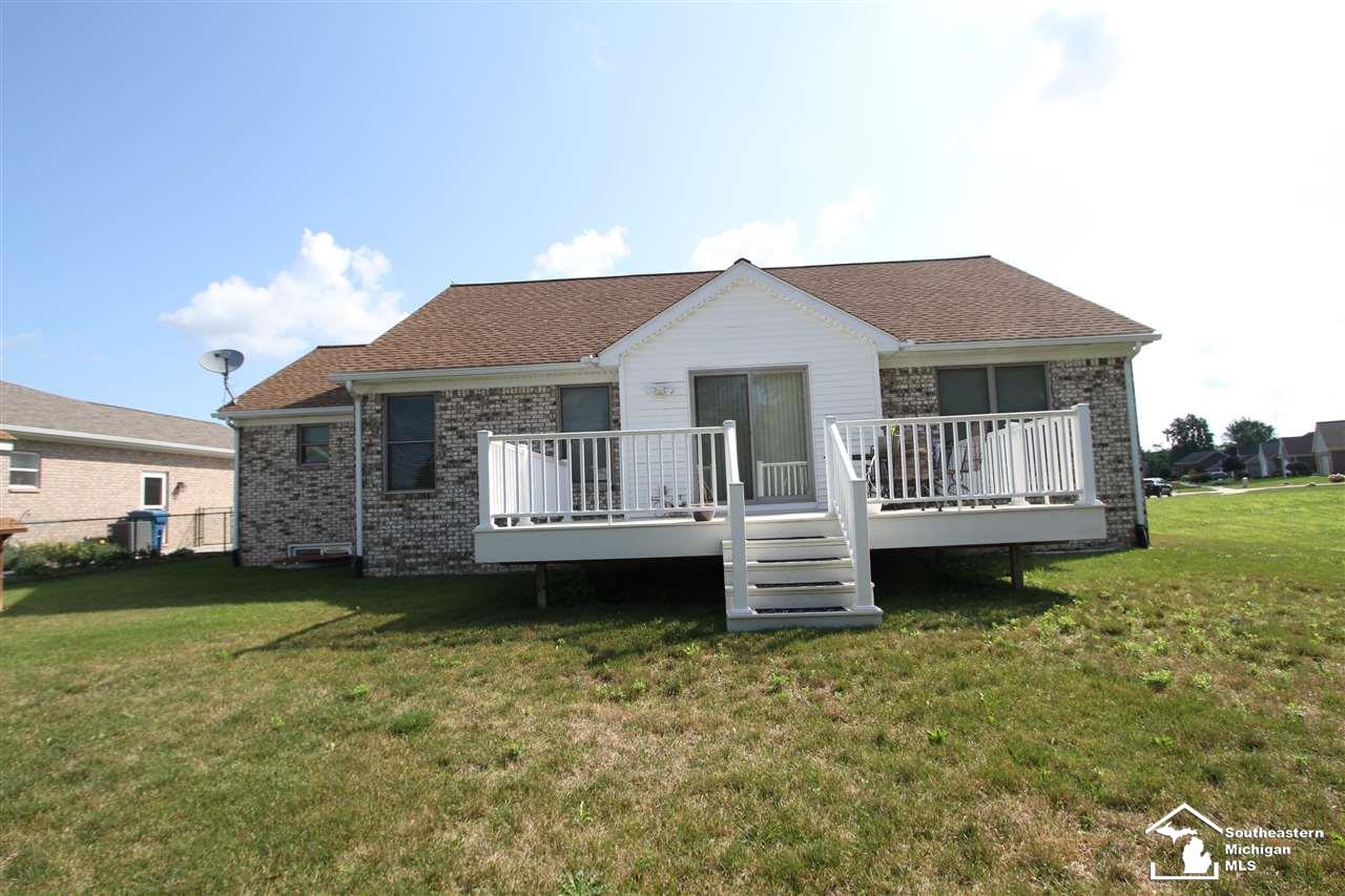 399 Rabbit Run Road Carleton, MI 48117 - Photo 3 of 21