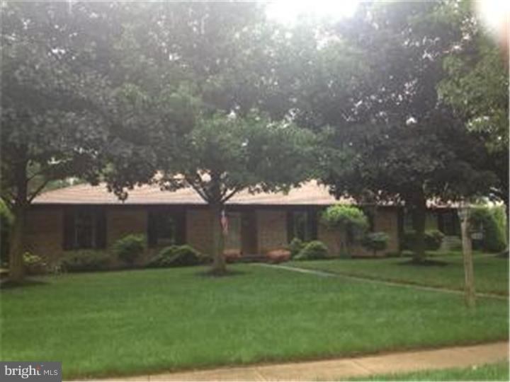588 Sentinel Road Moorestown, NJ 08057 - Photo 1 of 25 Exterior