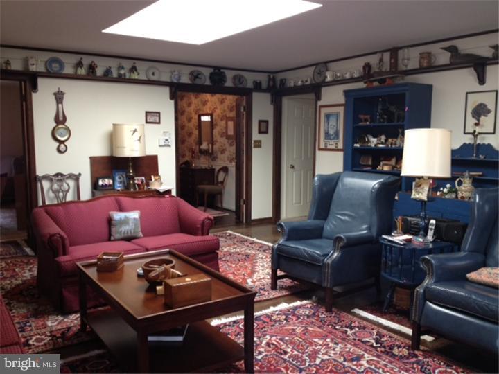 588 Sentinel Road Moorestown, NJ 08057 - Photo 12 of 25 Family Room