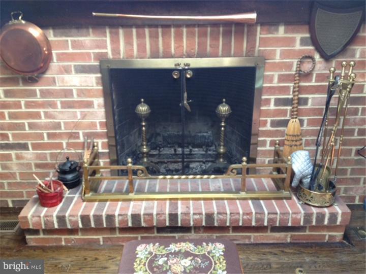 588 Sentinel Road Moorestown, NJ 08057 - Photo 13 of 25 Fireplace