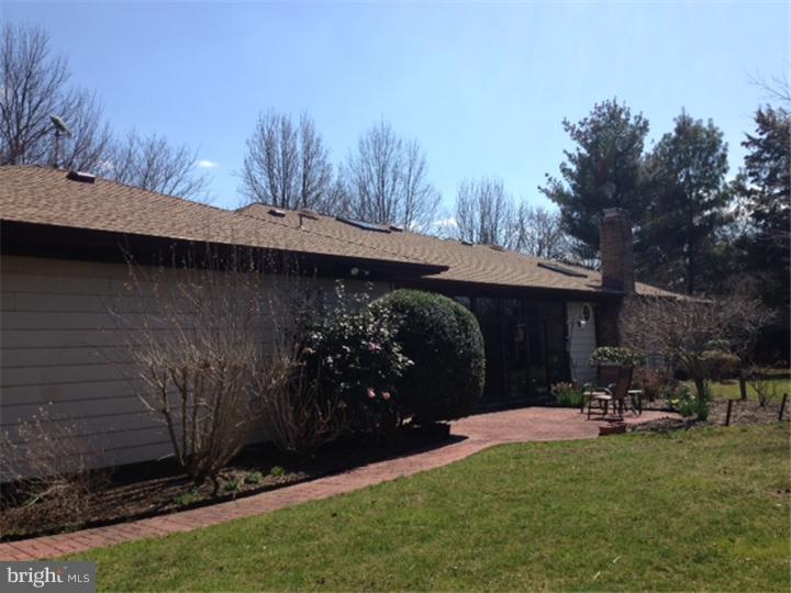 588 Sentinel Road Moorestown, NJ 08057 - Photo 23 of 25 Back Yard
