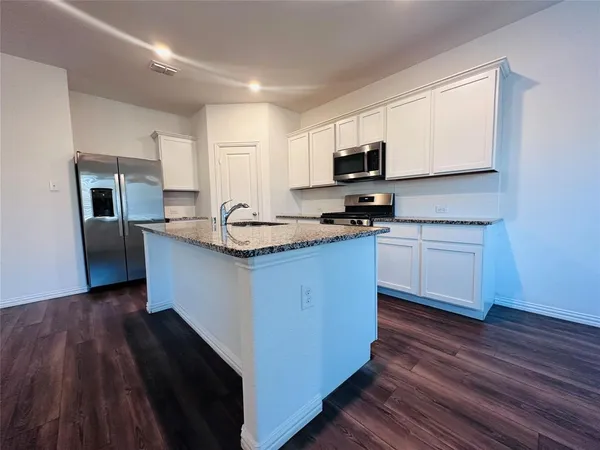 $329,900 | 5925 Pensby Drive, Aubrey, TX 76227