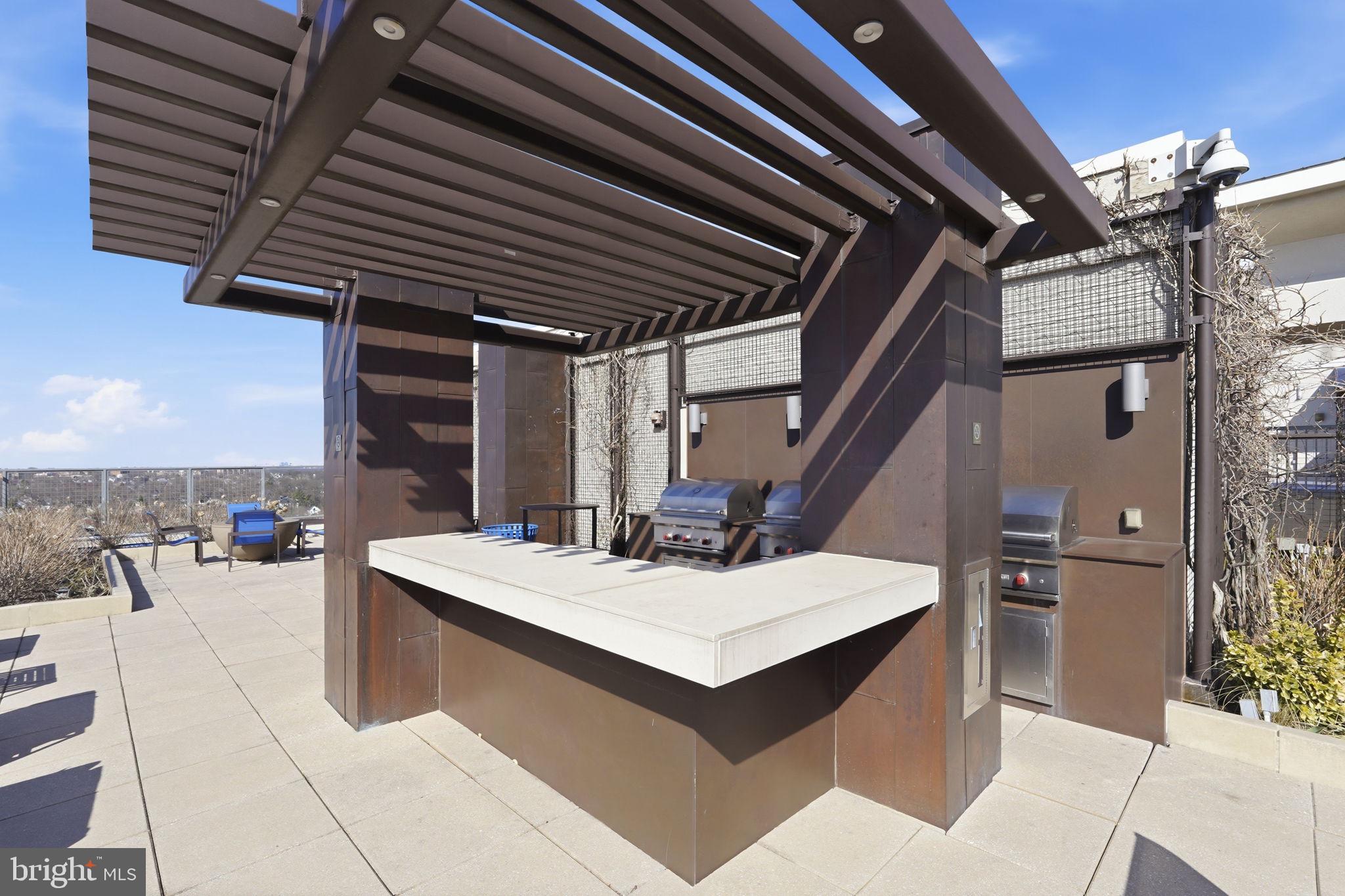 851 North Glebe Road, Unit 1812 Arlington, VA 22203 - Photo 23 of 39