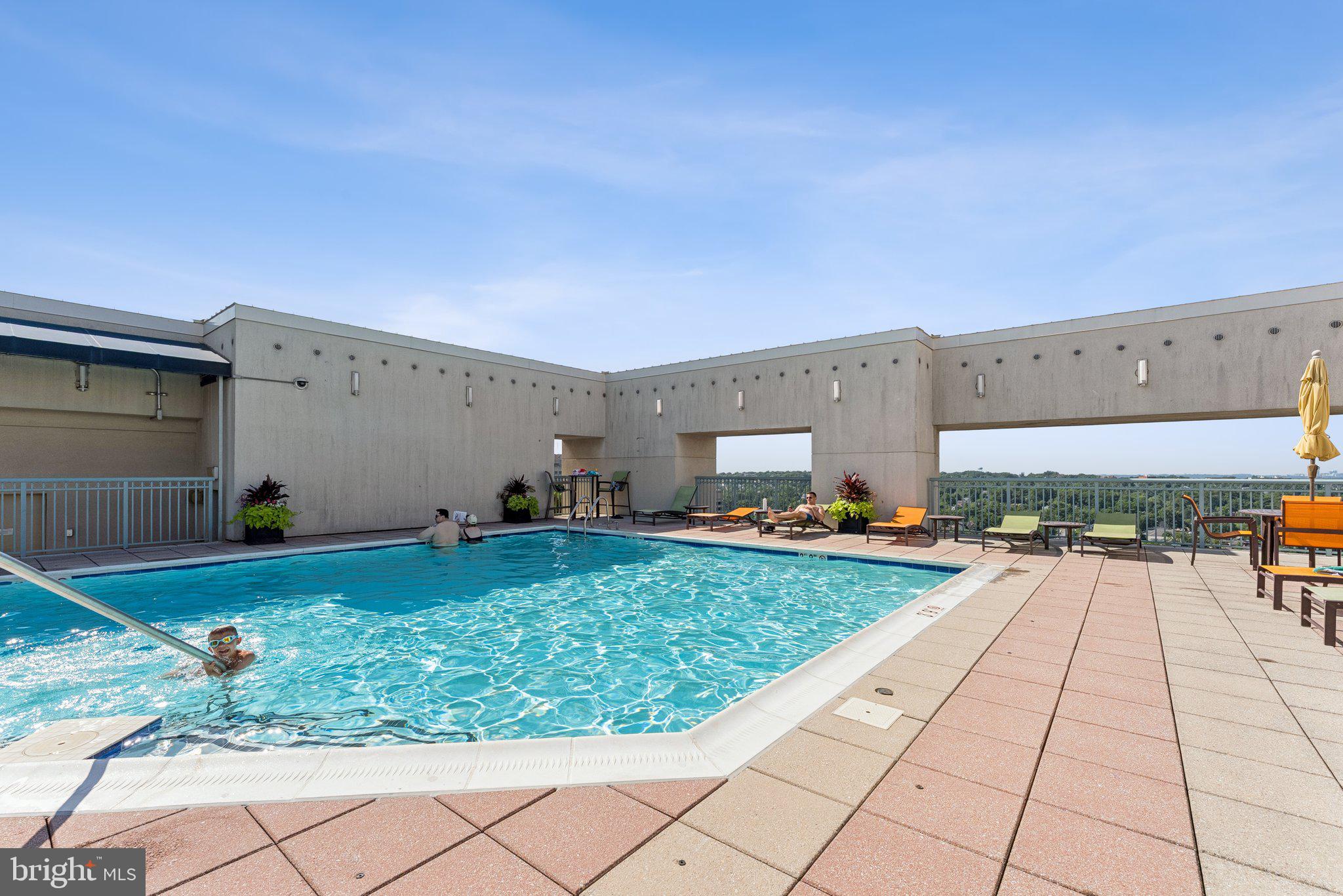 851 North Glebe Road, Unit 1812 Arlington, VA 22203 - Photo 26 of 39