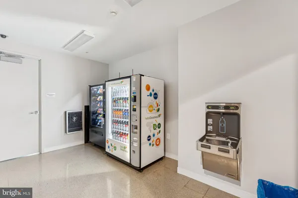 $385,000 | 851 North Glebe Road, Unit 1812, Arlington, VA 22203